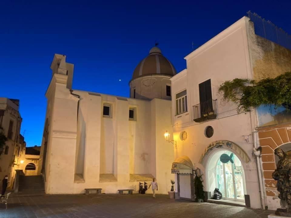 Appartement Loft Blanc à Ischia Extérieur photo